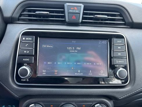 Used 2024 Nissan Versa S w/ Trunk Package FWD image 8