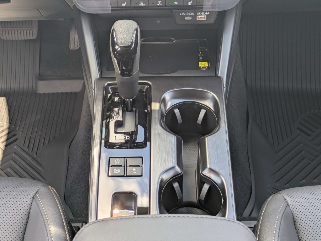 New 2026 Subaru Outback Limited AWD/4WD image 19