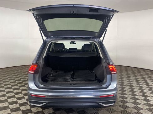 Used 2023 Volkswagen Tiguan SE AWD/4WD image 21