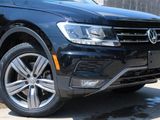 Used 2020 Volkswagen Tiguan SEL image 2