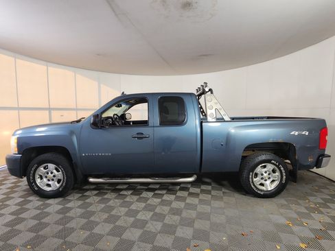 Used 2008 Chevrolet Silverado 1500 LT w/ Power Pack Plus image 4