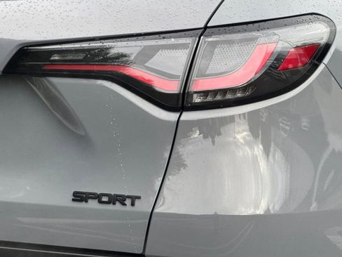 Certified 2025 Honda HR-V Sport image 27