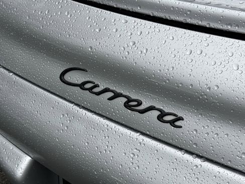 Used 2002 Porsche 911 Carrera image 12