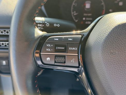 Used 2024 Honda HR-V Sport image 16