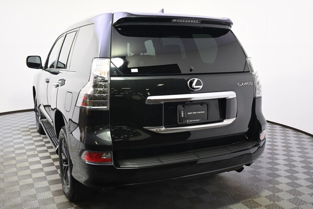 Used 2023 Lexus GX 460 Premium w/ Premium Package AWD/4WD image 3