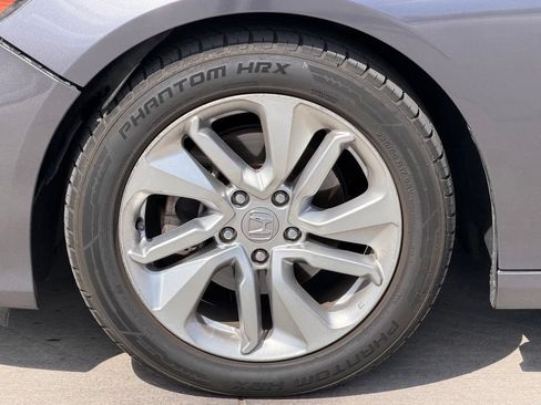 Used 2020 Honda Accord LX image 6