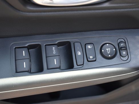 Certified 2026 Honda CR-V LX image 6