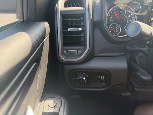Used 2025 RAM 1500 Tradesman AWD/4WD image 15