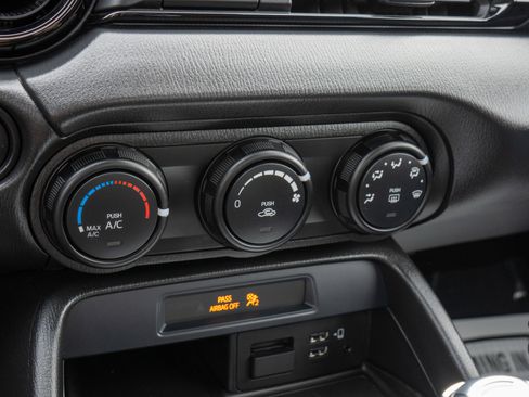 Used 2021 MAZDA MX-5 Miata Sport w/ Weather Package image 13