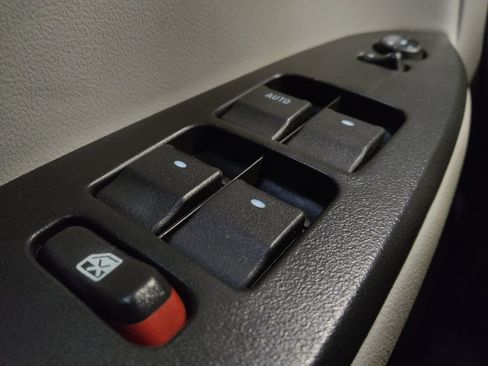 Used 2014 Chevrolet Impala Limited LS FWD image 27