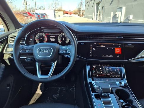 Used 2025 Audi Q7 3.0T Premium Plus w/ Premium Plus Package image 11