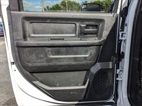 Used 2021 RAM 3500 Tradesman w/ Chrome Appearance Group image 16