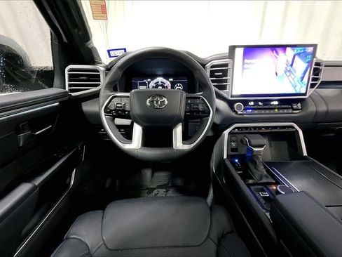Used 2025 Toyota Tundra Platinum AWD/4WD image 14