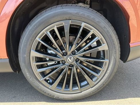 New 2026 Lexus RX 350h image 40