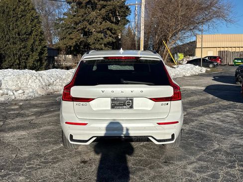 Certified 2025 Volvo XC60 B5 Plus image 6