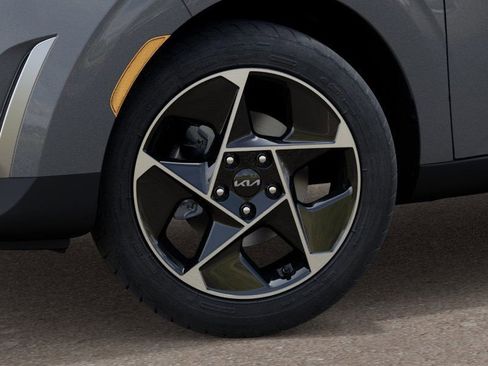 New 2025 Kia Soul EX image 9