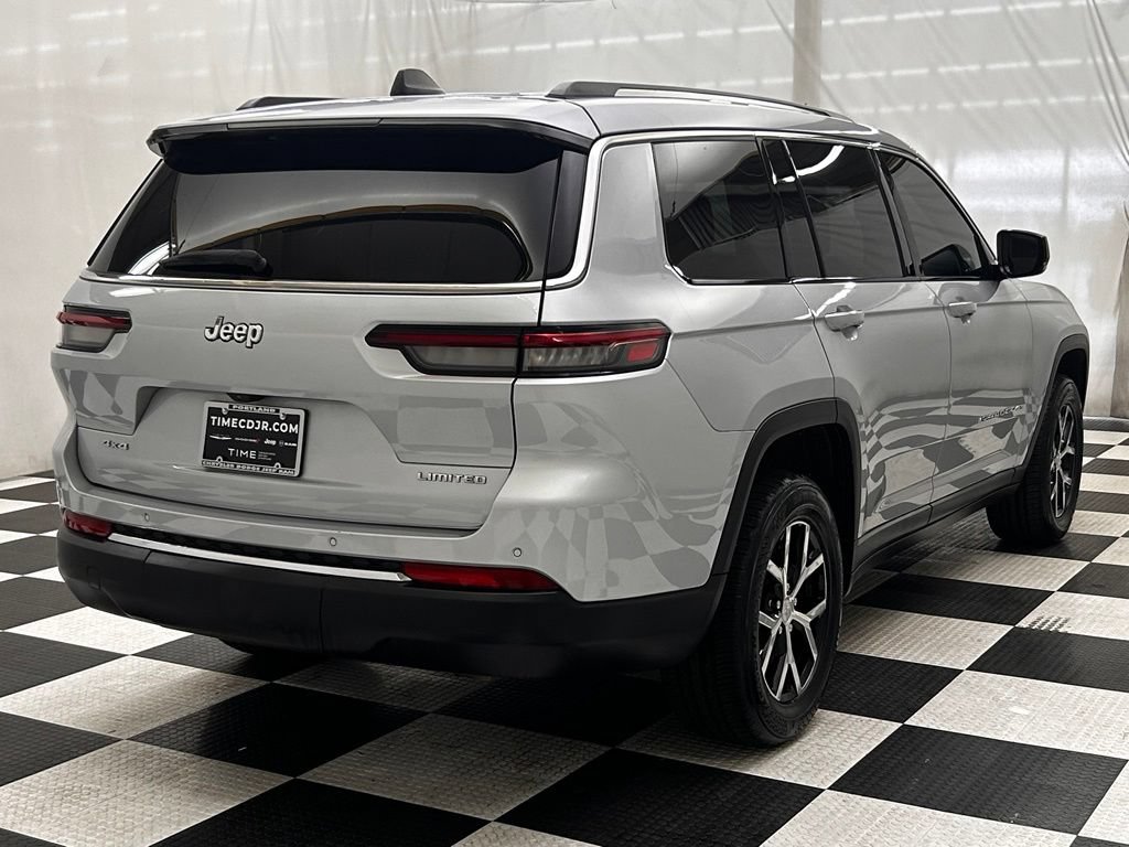 Used 2023 Jeep Grand Cherokee L Limited w/ Trailer Tow Group (B) AWD/4WD image 7