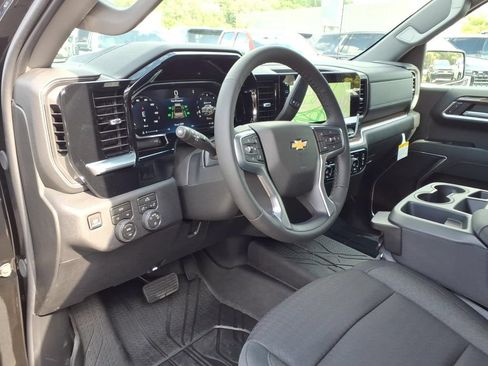 New 2026 Chevrolet Silverado 1500 LT w/ All Star Edition Plus AWD/4WD image 13