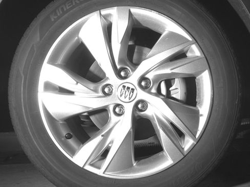 Used 2025 Buick Encore GX Preferred FWD image 13