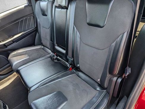 Used 2019 Ford Edge ST w/ Equipment Group 401A AWD/4WD image 17