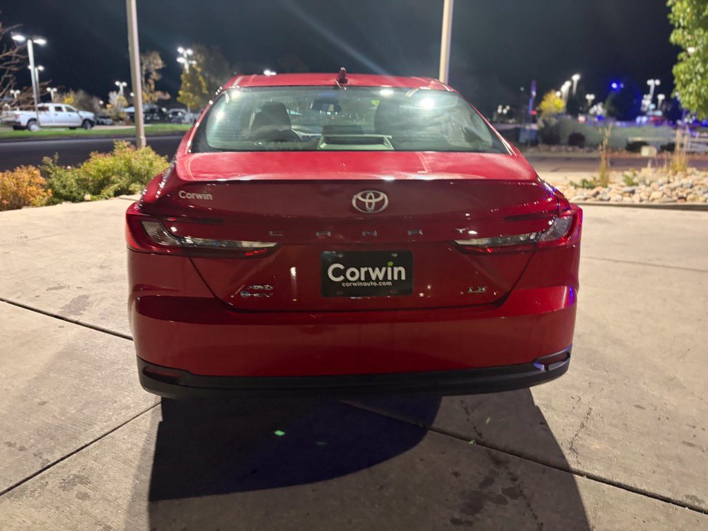 Used 2025 Toyota Camry LE AWD/4WD image 9