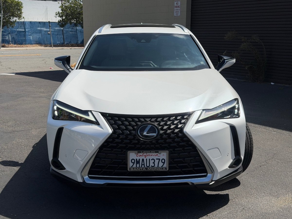 Used 2024 Lexus UX 250h FWD image 4