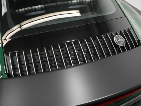 Certified 2025 Porsche 911 Turbo AWD/4WD image 28