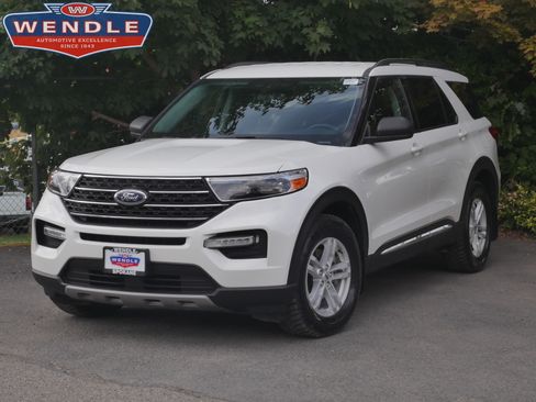 Certified 2023 Ford Explorer XLT AWD/4WD image 1