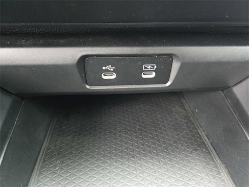 Used 2023 Honda Accord EX image 16