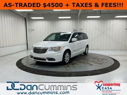 Used 2016 Chrysler Town & Country Touring