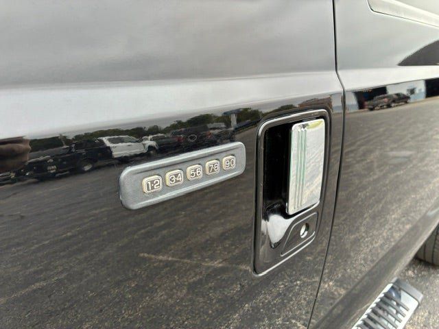 Used 2016 Ford F250 Platinum AWD/4WD image 13