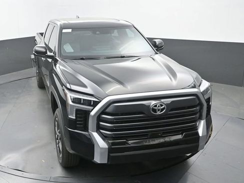New 2026 Toyota Tundra Limited AWD/4WD image 29