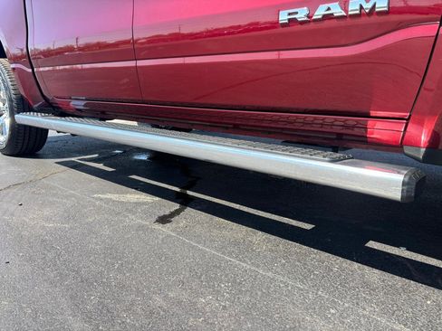 Used 2024 RAM 1500 Laramie image 39