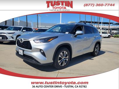 Used 2023 Toyota Highlander XLE