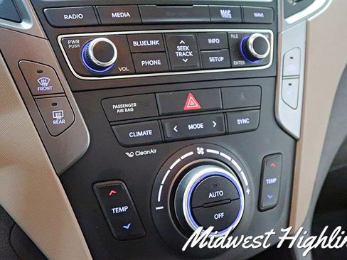 Used 2017 Hyundai Santa Fe Sport AWD/4WD image 31