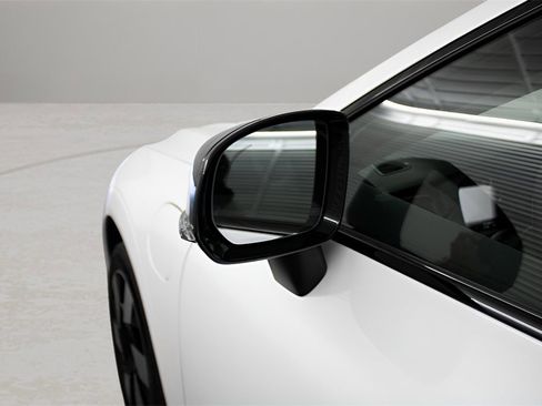 New 2025 Volvo XC60 T8 Plus w/ Protection Package Premier image 8