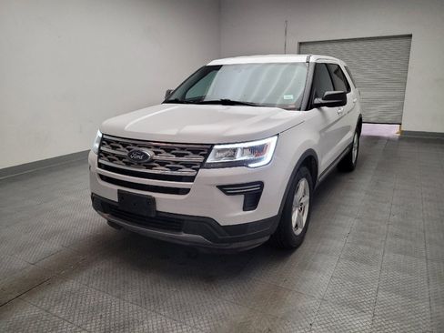 Used 2018 Ford Explorer XLT FWD image 15