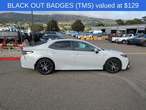Used 2023 Toyota Camry SE FWD image 10