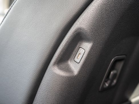 New 2026 Kia Sportage EX image 34