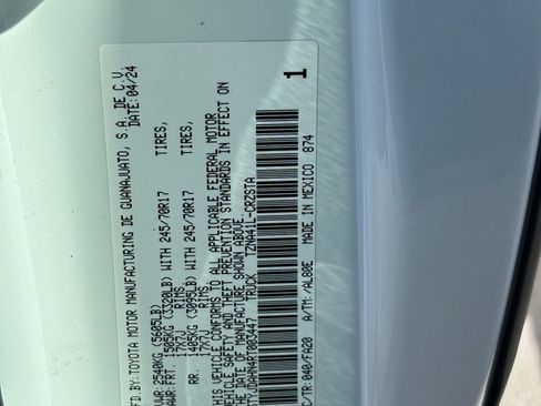 Used 2024 Toyota Tacoma SR image 16