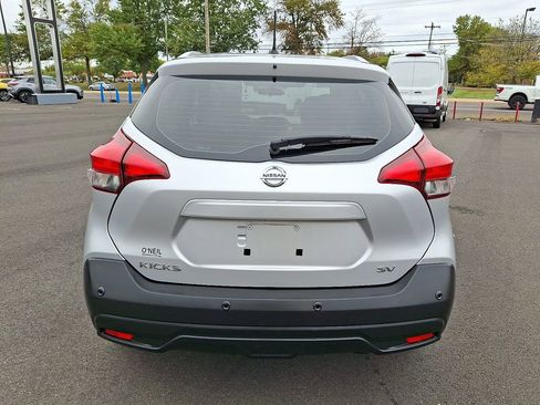 Certified 2020 Nissan Kicks SV image 6
