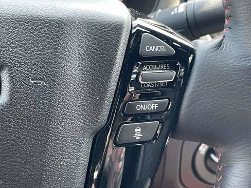 Used 2025 Nissan Frontier PRO-4X w/ Pro Premium Package AWD/4WD image 19