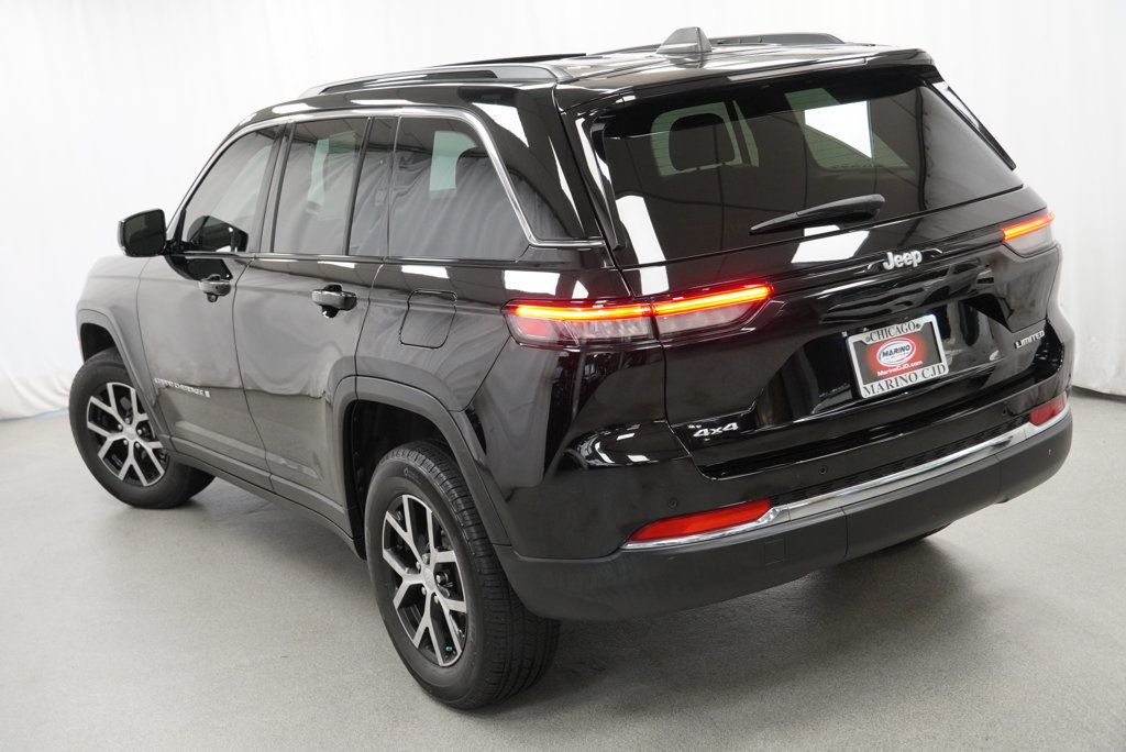 Used 2024 Jeep Grand Cherokee Limited AWD/4WD image 21