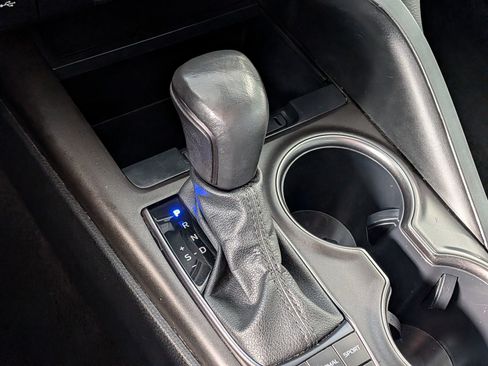 Certified 2023 Toyota Camry SE image 24