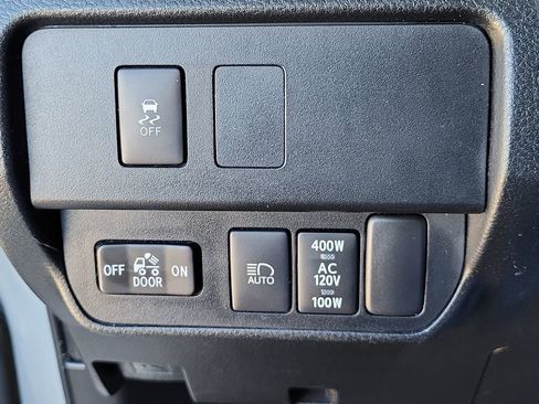 Used 2021 Toyota Tacoma SR5 w/ Trail Edition AWD/4WD image 23