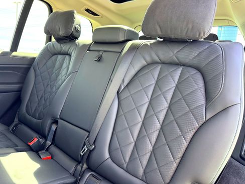 Used 2026 BMW X7 xDrive40i image 20