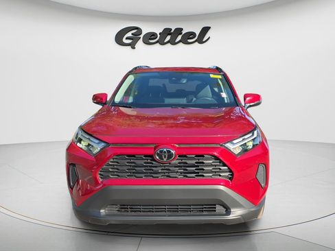 Used 2025 Toyota RAV4 XLE w/ Convenience Package image 2
