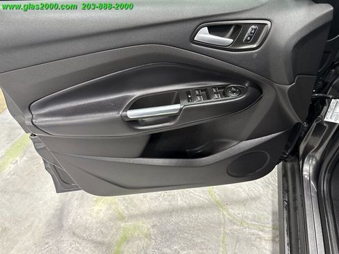 Used 2016 Ford C-MAX SE image 25