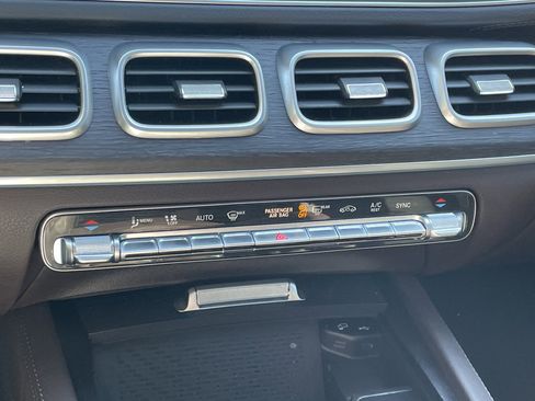 Certified 2022 Mercedes-Benz GLS 450 4MATIC image 34