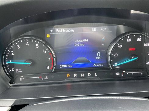 Used 2023 Ford Explorer XLT AWD/4WD image 21
